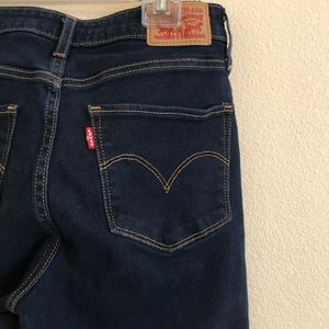 Levi’s 721 High Rise Skinny Jeans (28)